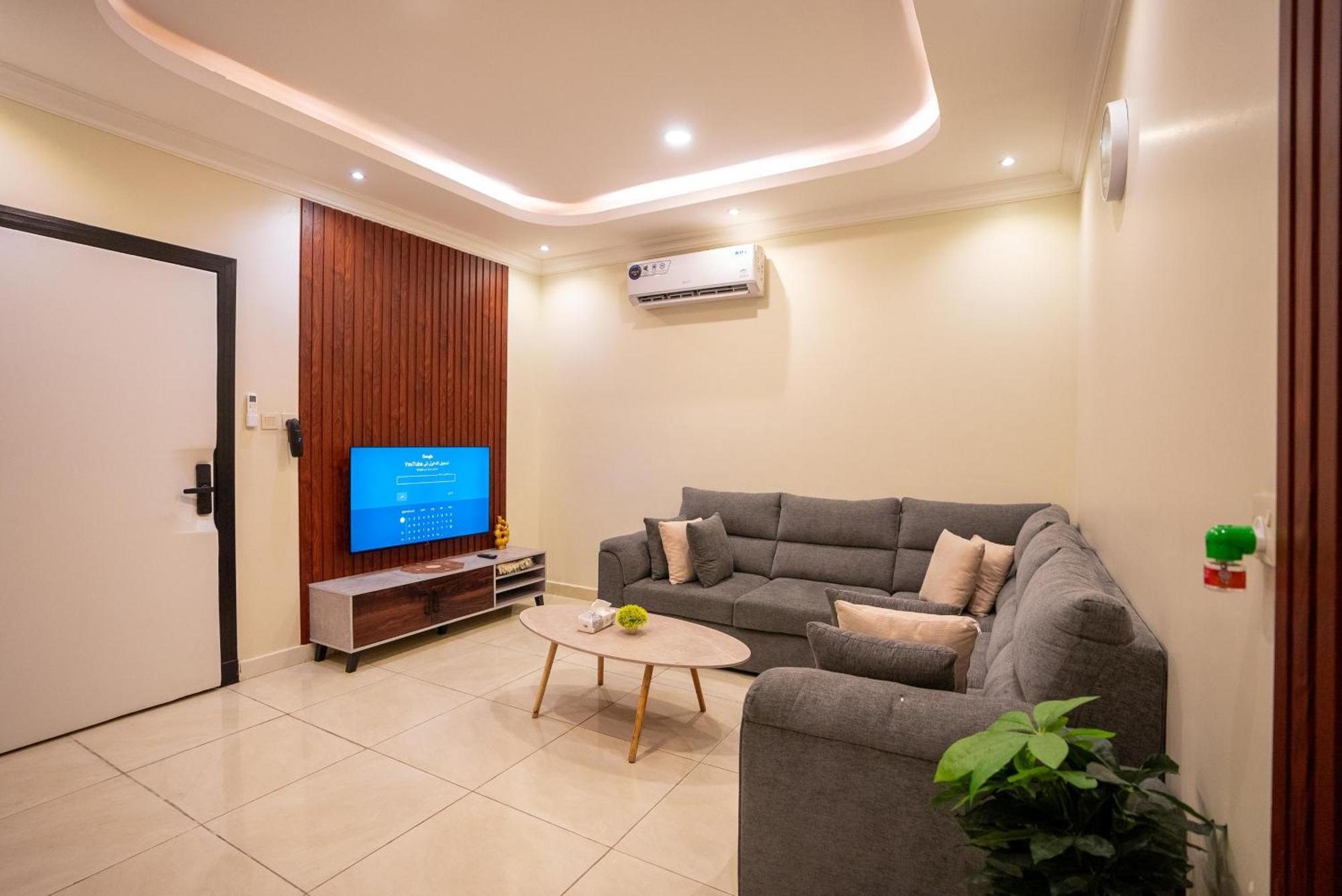 Apartment هابي رومز *