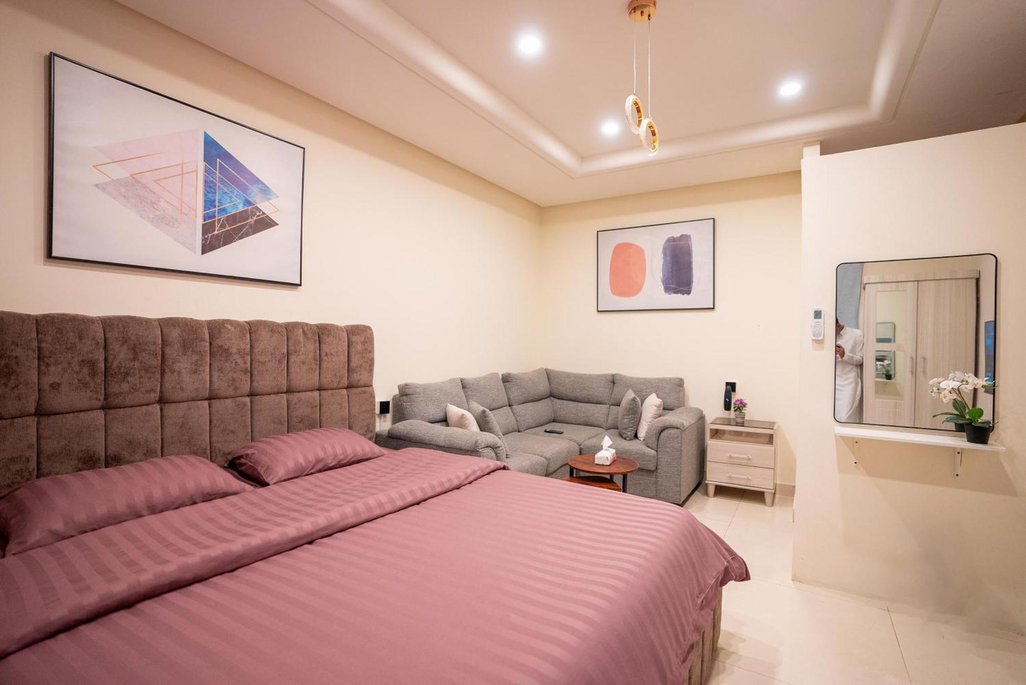 Apartment هابي رومز *